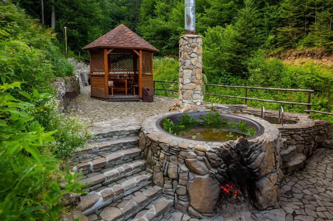 Osonnya Karpaty Resort Medical & Spa Skhidnytsia ภายนอก รูปภาพ
