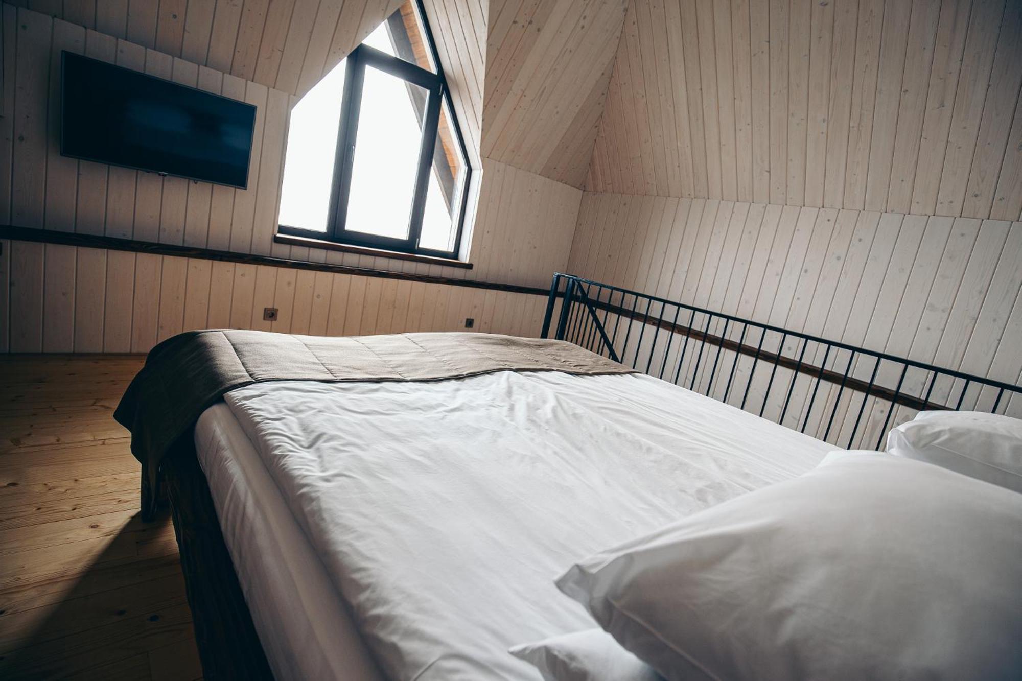 Osonnya Karpaty Resort Medical & Spa Skhidnytsia ภายนอก รูปภาพ