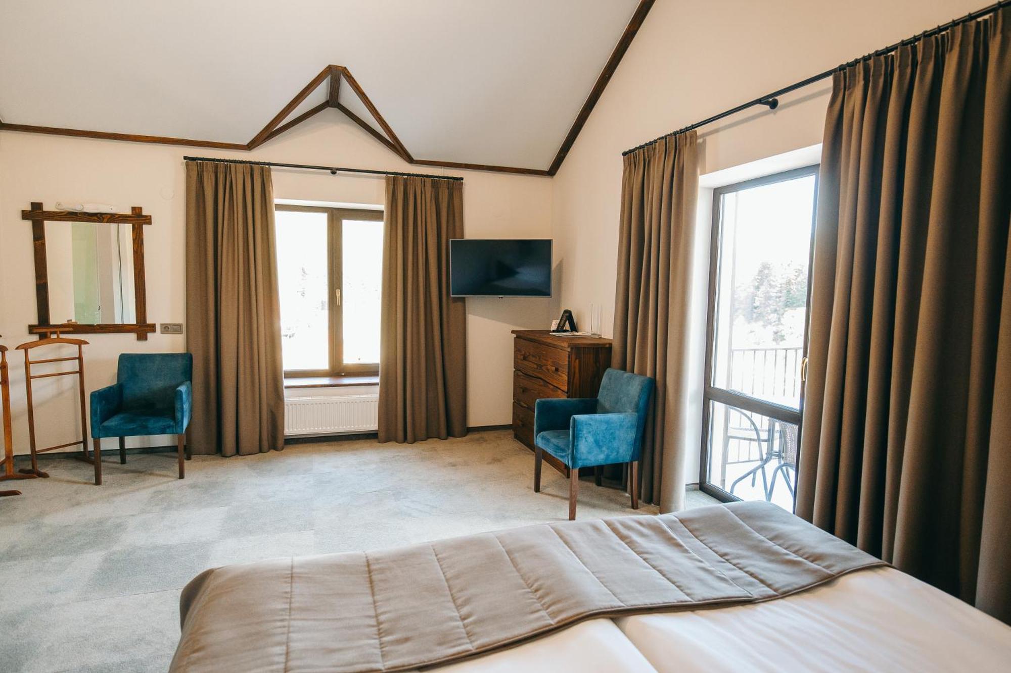 Osonnya Karpaty Resort Medical & Spa Skhidnytsia ภายนอก รูปภาพ